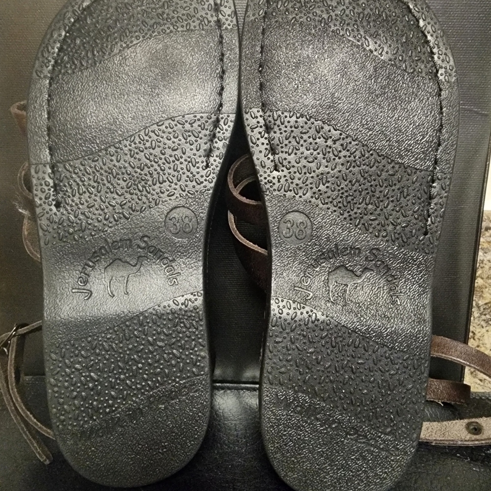 Handmade Leather Jerusalem Sandals - Picture 7 of 10